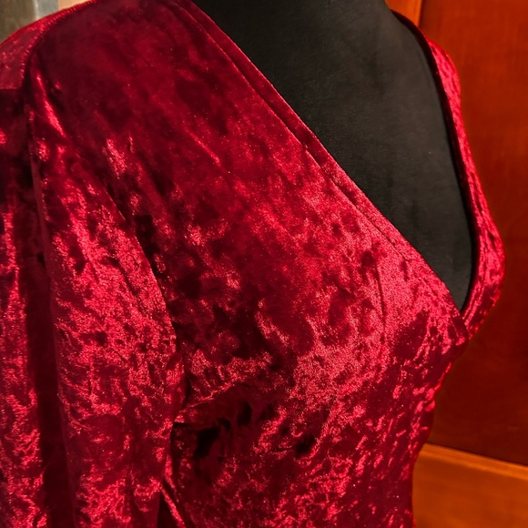 SHEIN velvet mini dress - Picture 3 of 7